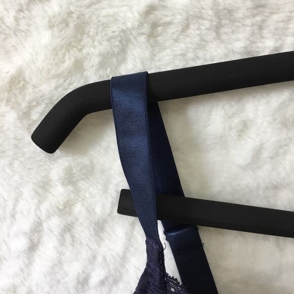 BodiBra Navy Lace Support & Shaping Bra - Picture 5 of 15